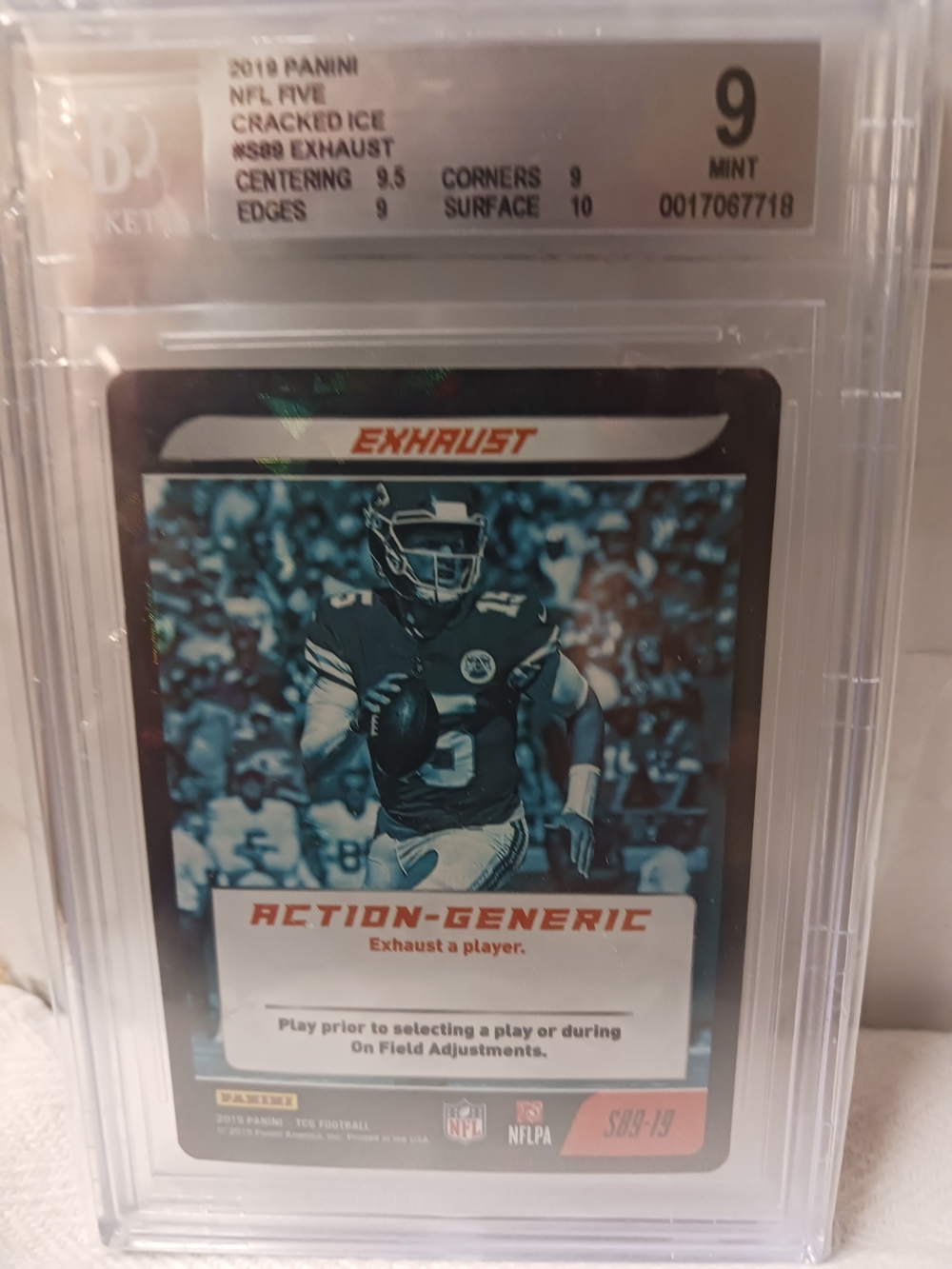 2019 PATRICK MAHOMES Panini  Blue/Black Cracked Ice 'Exhaust' BGS 9